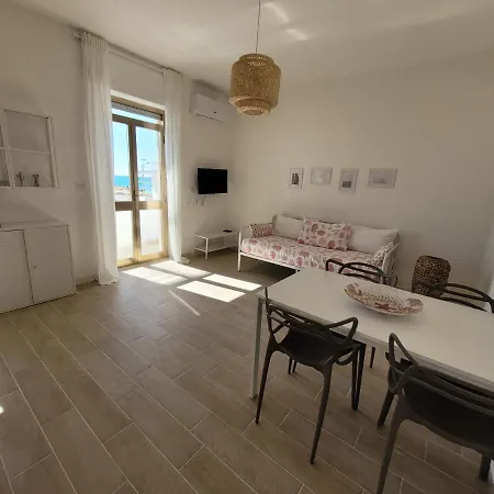 Apartment Demetrio 50m Mare & Shopping *