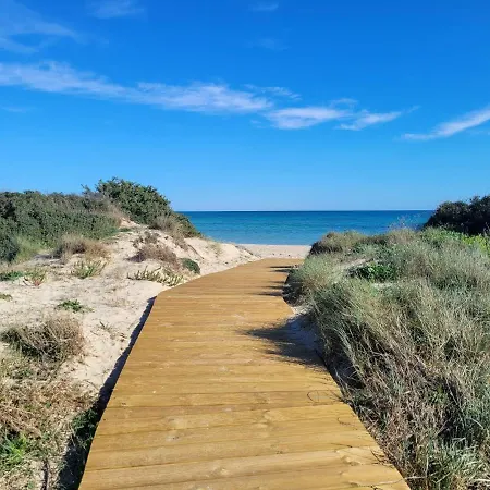 Demetrio 50m Mare & Shopping Apartment